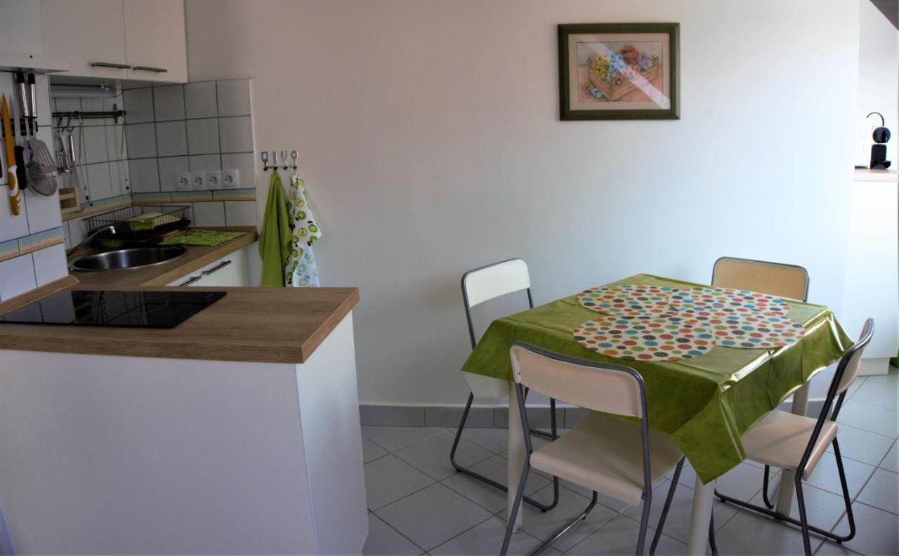 Nefelejcs Apartmanhaz Gyenesdiás Exterior foto