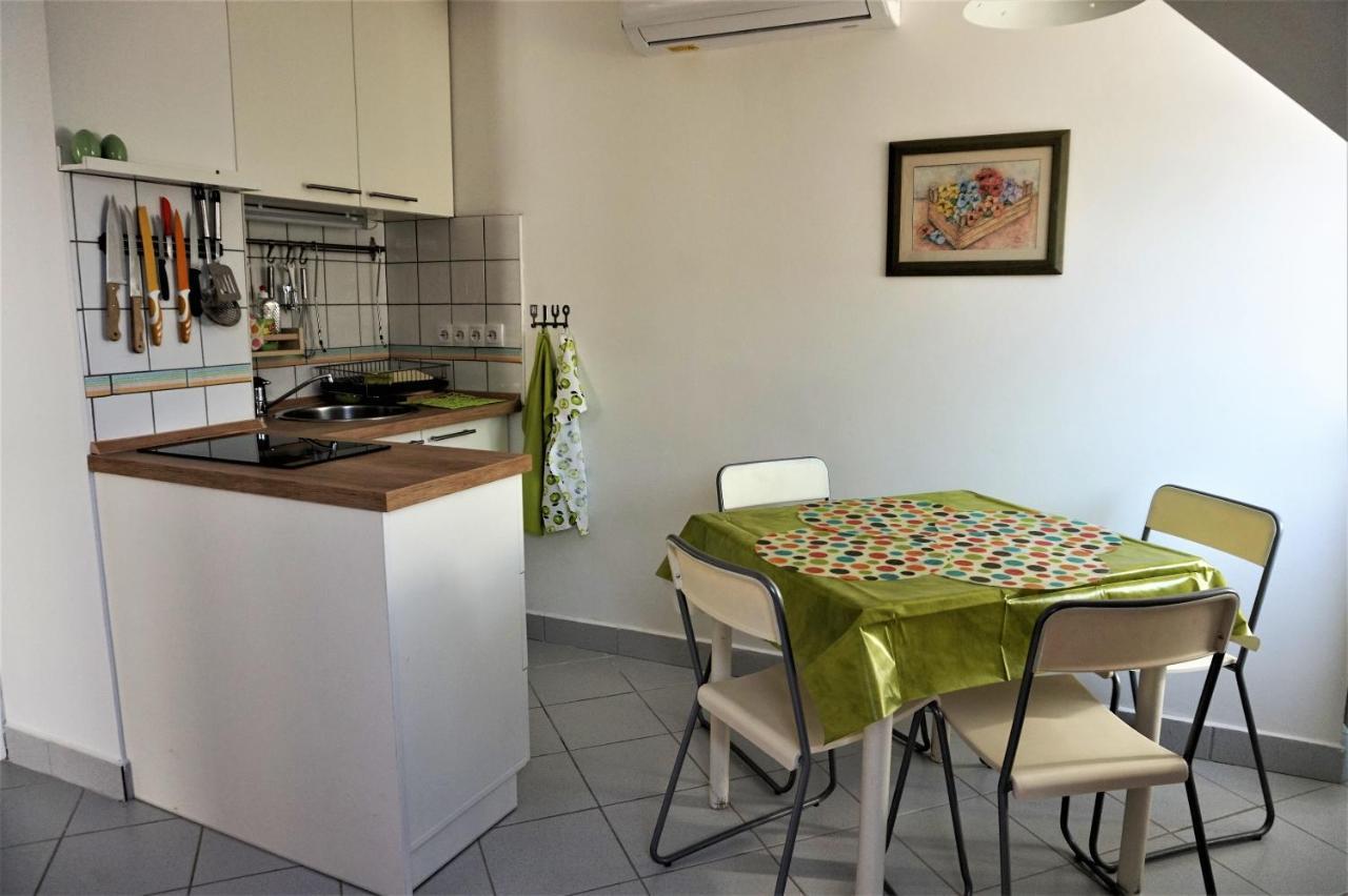 Nefelejcs Apartmanhaz Gyenesdiás Exterior foto