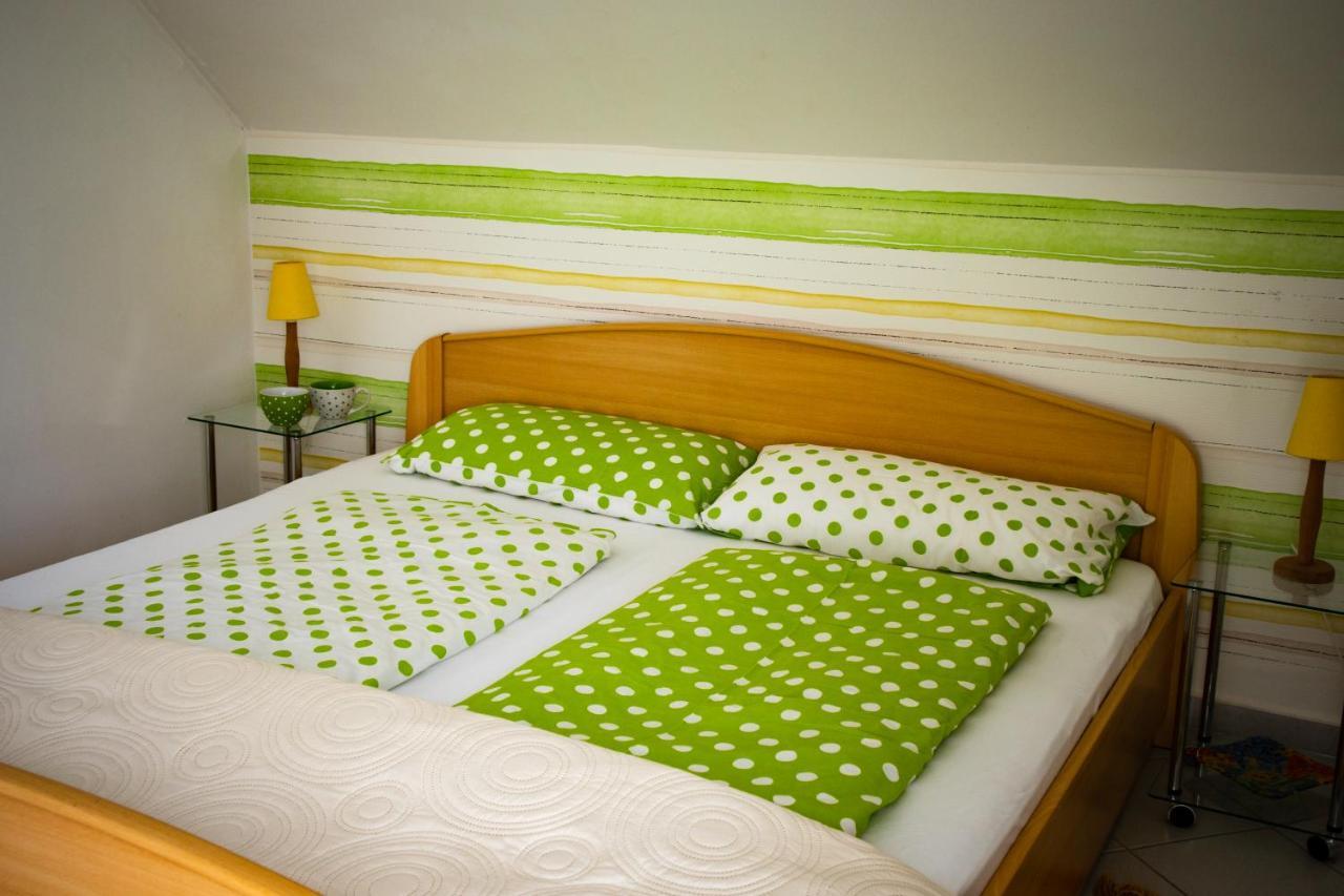 Nefelejcs Apartmanhaz Gyenesdiás Exterior foto