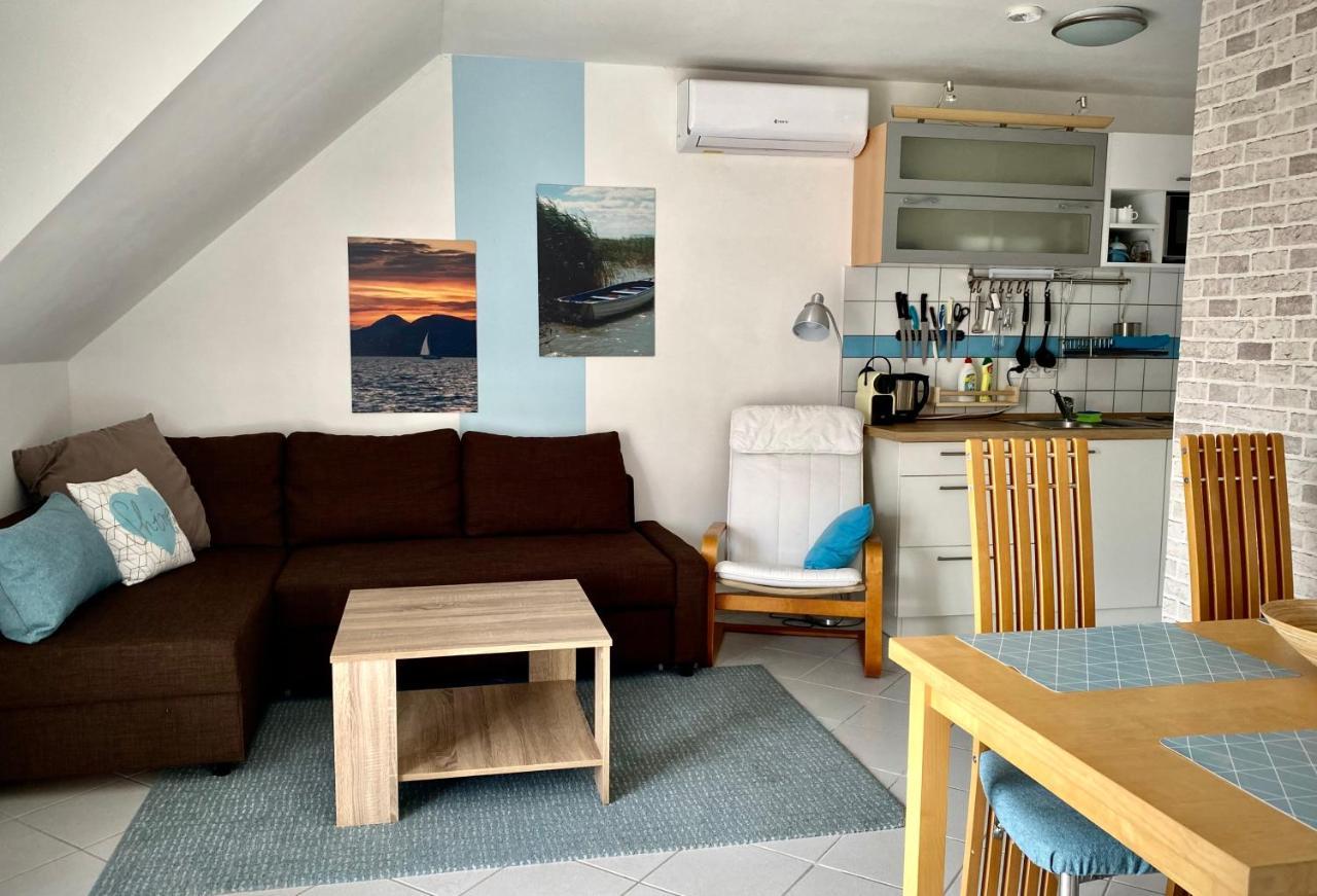 Nefelejcs Apartmanhaz Gyenesdiás Exterior foto